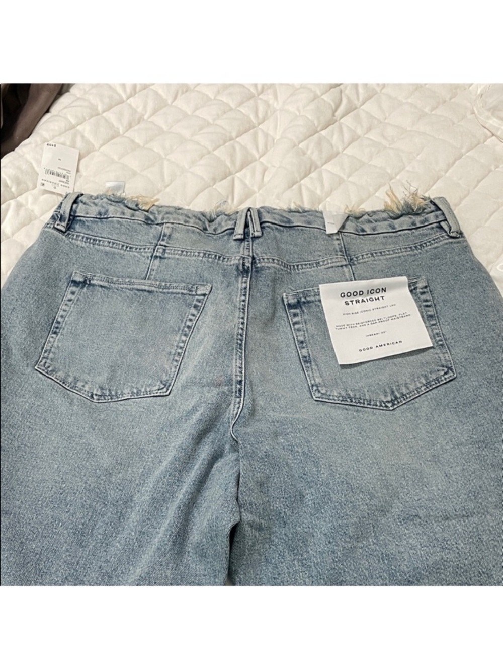 Good American Icon inseam Slit Jean - Picture 12 of 12